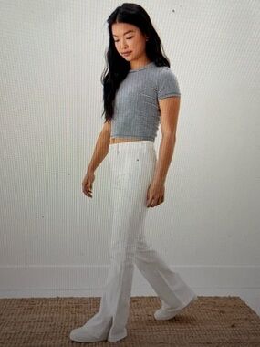 American Eagle Outfitters  NWT  white flare jeans 33